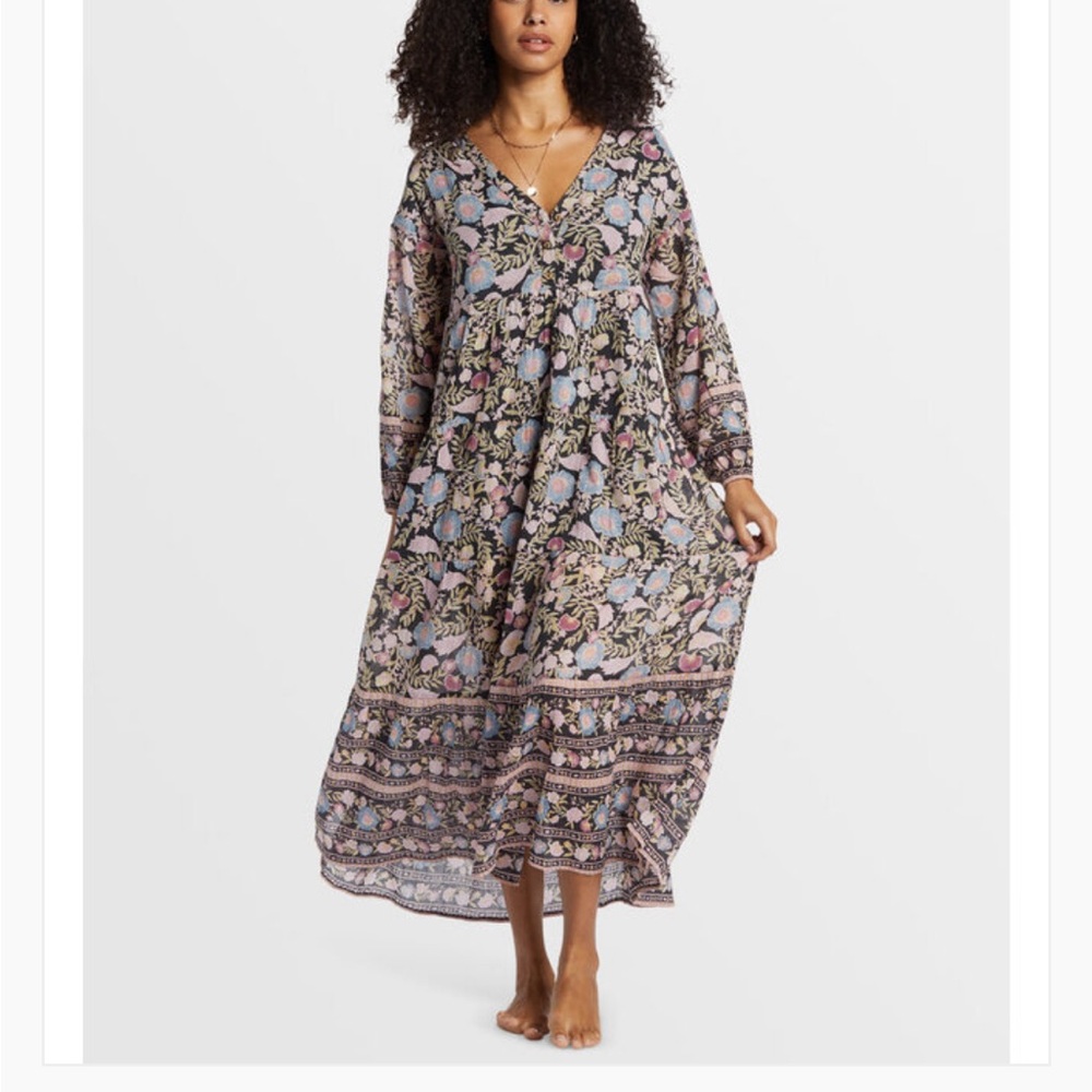 Billabong Floral Adore You Maxi Dress - Black and Pink NWT, Size Small
